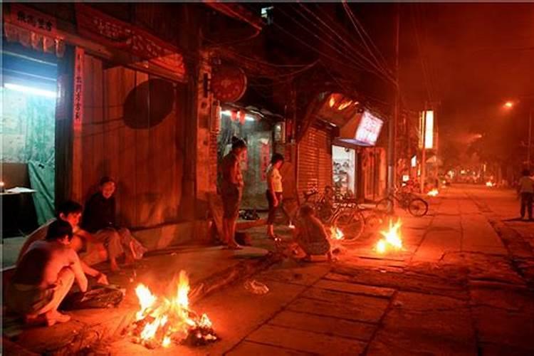 清明节各地祭拜祖先的方式
