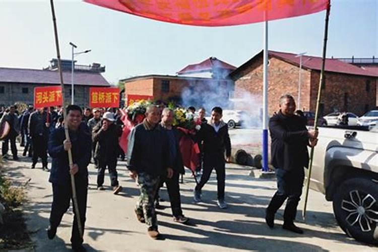 属猪冲太岁怎么化解