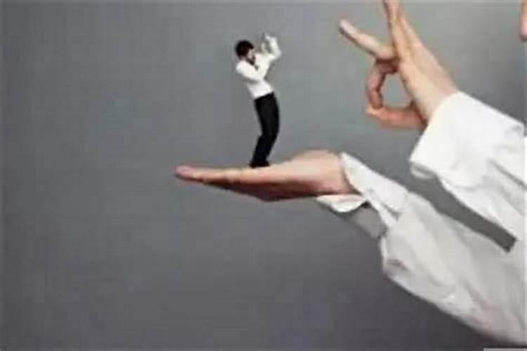 命理师教你如何防小人