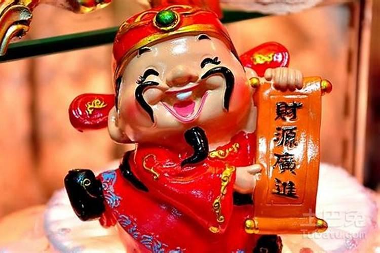 菩萨财神可以在七月十五上供吗？