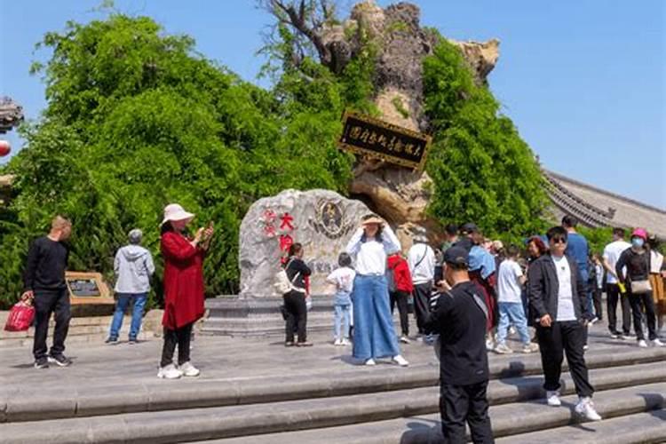 扫墓祭祖的正确方法 这些注意事项一定要知道