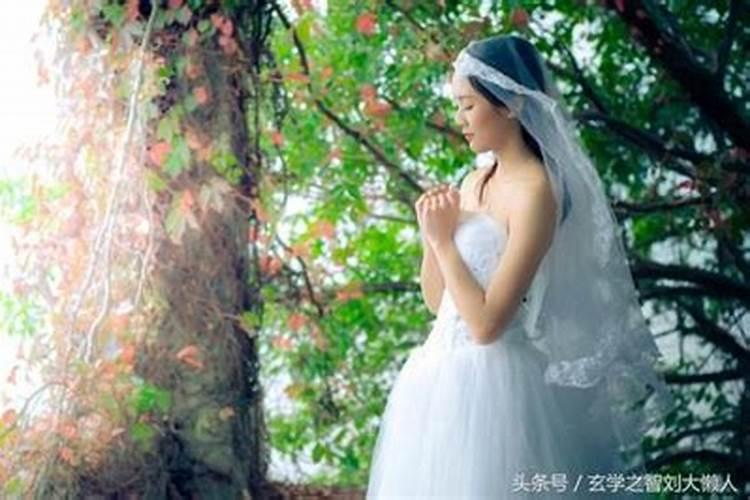 女命婚姻幸福的八字特点 什么八字女命婚姻好？