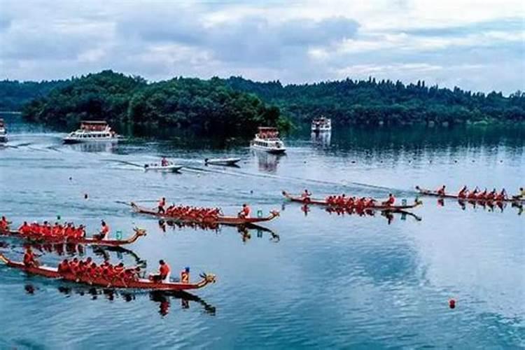 2024年属虎2024年犯太岁怎么化解佩戴红绳可以辟邪挡灾