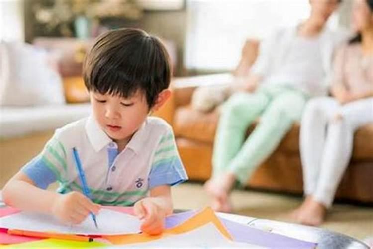 女人梦到儿子小时候是吉兆吗