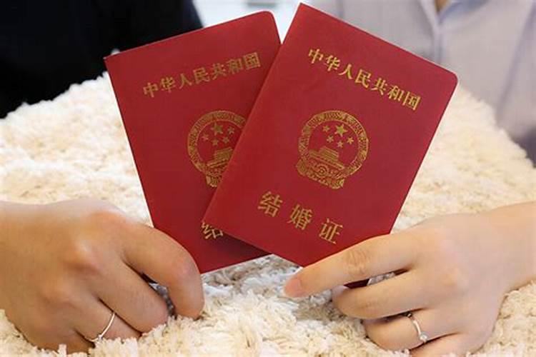 属虎四月份运势如何