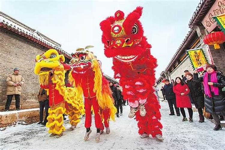 例举中国十大春节习俗？
