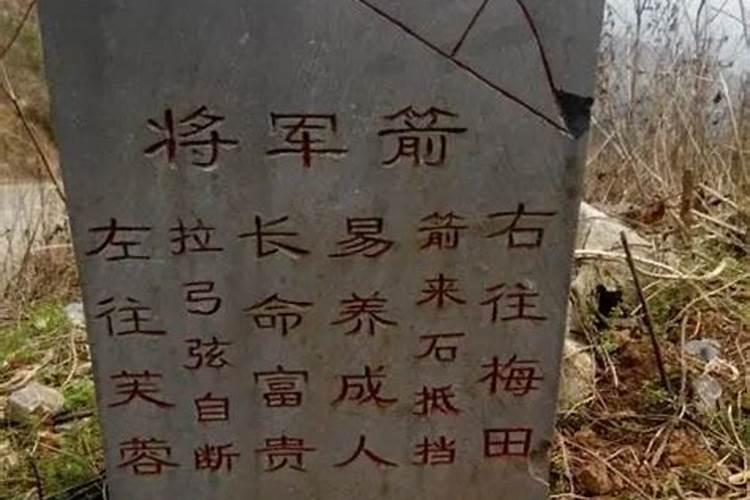 梦见和女同学亲吻拥抱