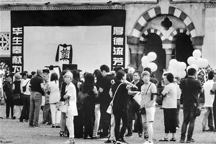 77年属蛇2025的运势