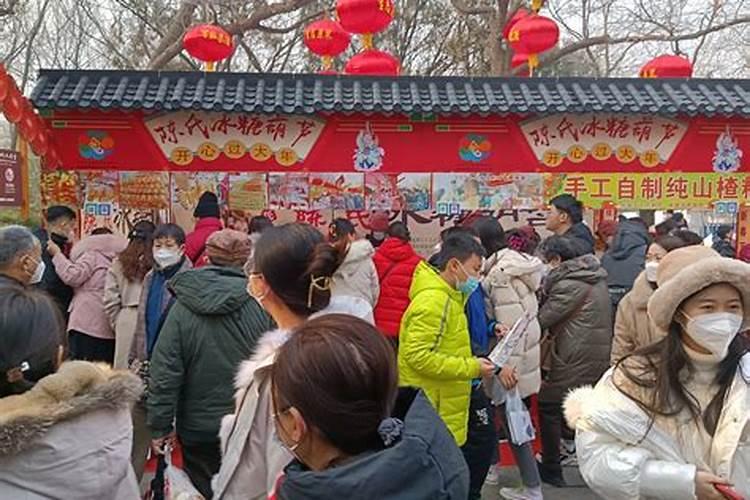 大年初一为什么要上坟啊？