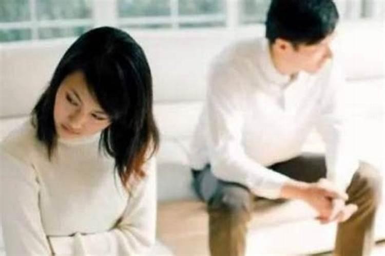 梦见情人在一起被他老婆发现的预兆