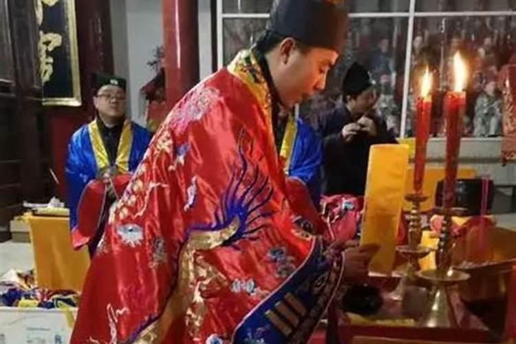 北京八大处灵光寺如何办理皈依手续？