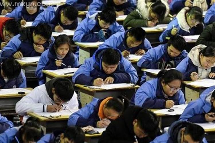 梦见考试分数有什么寓意 梦见考试分数预示什么