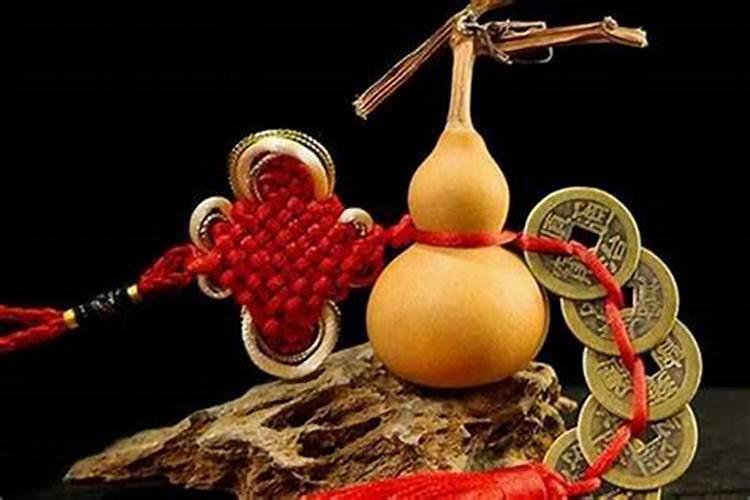 属鸡婚配什么属相最好