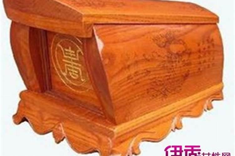 梦见朋友来自己家吃饭的预兆