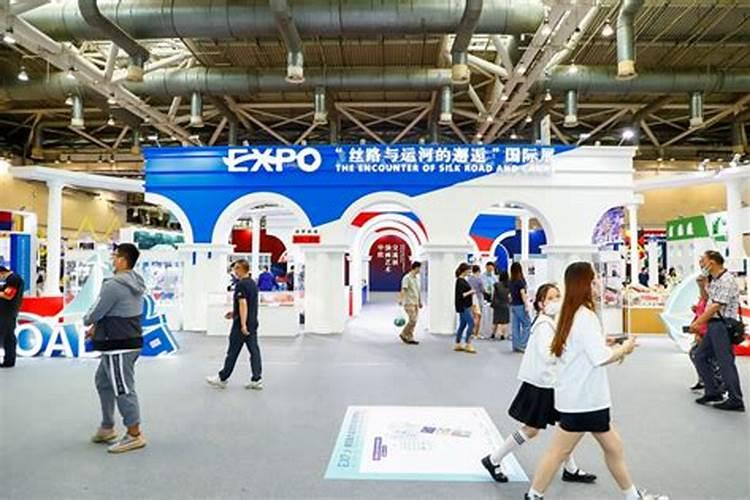 生肖蛇2025年运势及运程如何
