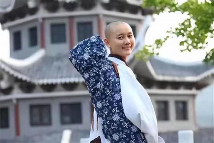 五台山“尼姑”越来越多,个个美若天仙,为啥最好保持距离,原因是啥？