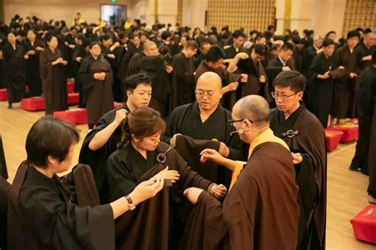 在家居士可以做超度法会吗