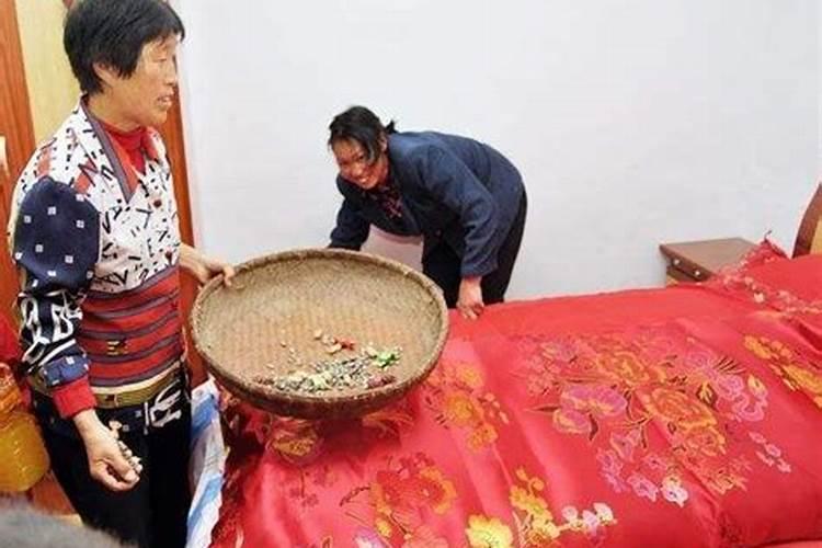 我和男朋友因八字不合被他家里人反对,有什么办法吗？