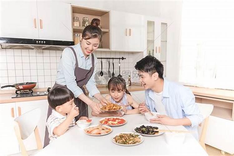梦见爸爸妈妈哥嫂都来我家了是什么意思
