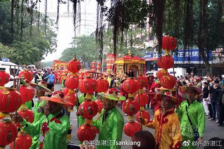 一个中秋节出生的女孩起什么名字好听,又有寓意？