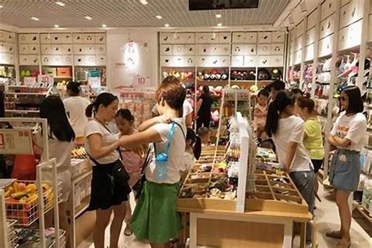 梦见自己被别人用刀捅自己是什么意思 预兆着什么
