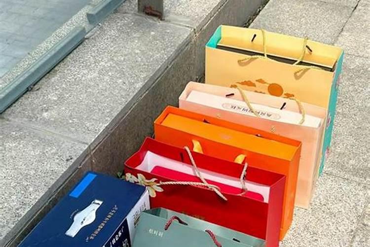 龙和狗在一起怎么化解 属龙和属狗相冲破解？