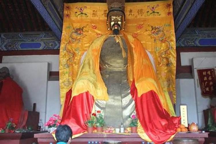 1966年属马犯太岁的年份属马人如何化解犯太岁？