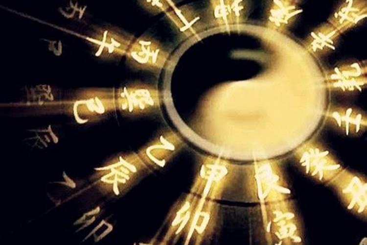 比肩夺财什么意思 比肩夺财的意思