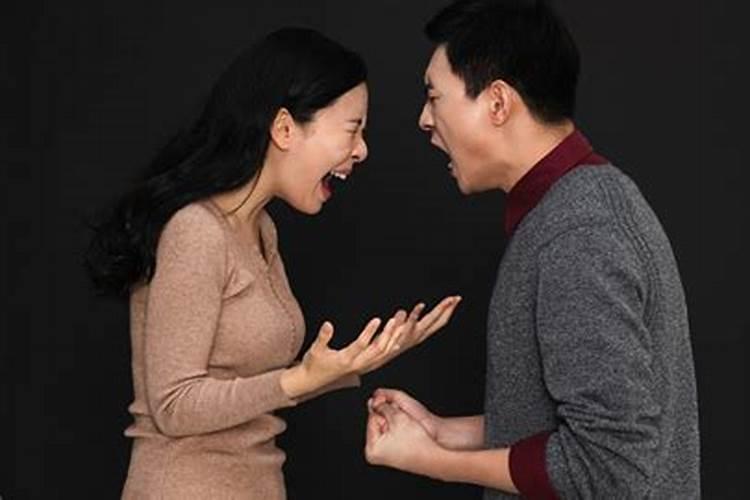 梦到和妈妈吵架什么预兆 梦到和妈妈吵架好不好