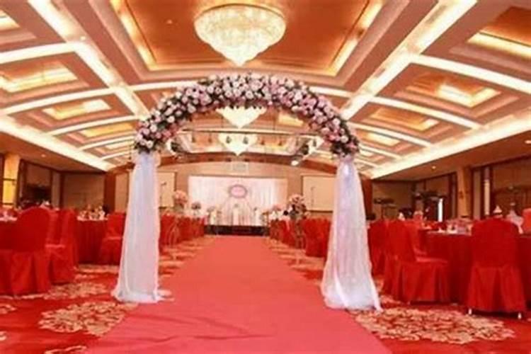 本命年能戴金手饰不能？