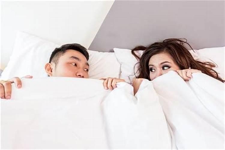 梦见前男友出轨但是我们已经分手了