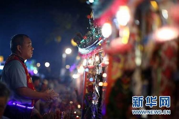 怨气撞铃讲的什么故事