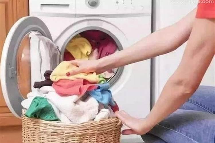 梦见女人洗衣服的预兆
