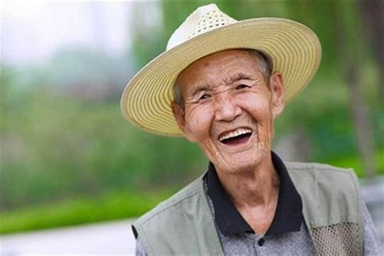 梦到老人去世办丧事,预示着什么？