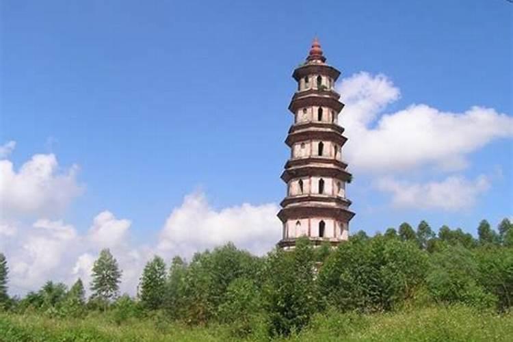 请问,文昌塔为什么不可摆在佛像对面,这样摆不行吗？(请看图片)