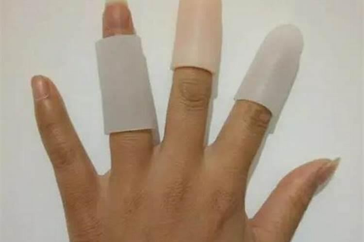 怎么看待所谓的去算八字合婚拆散情侣这件事？