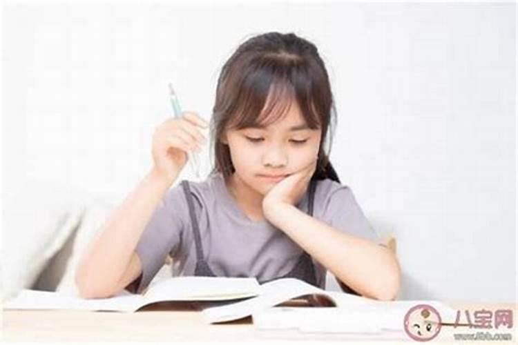 梦见自己吃药是什么意思 男人梦见自己吃药是什么意思