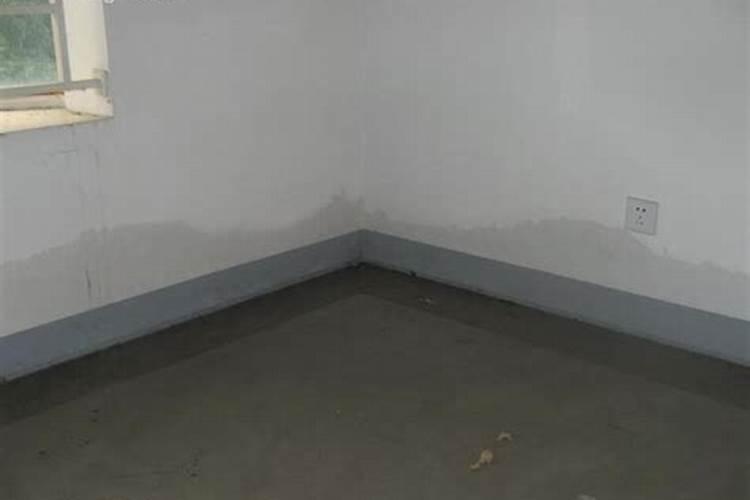 女人梦见房子漏水淋湿被子
