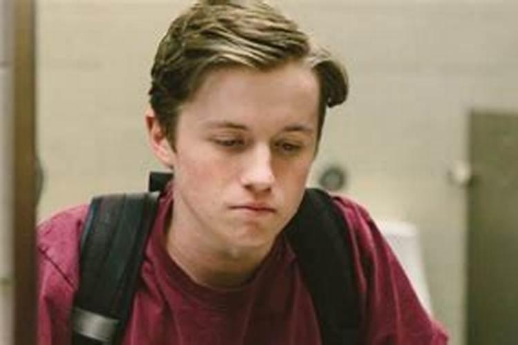 面相不显老的男人命运