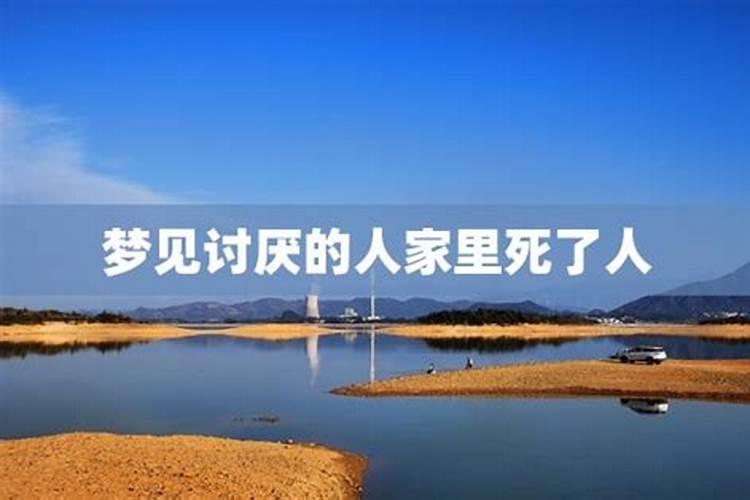 择吉日看万年历还是老黄历,怎样看黄历书才能选出吉日