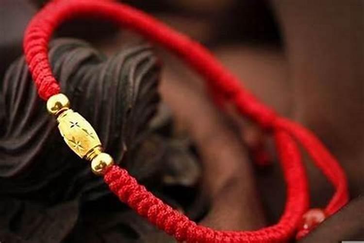 女士犯太岁佩戴什么好