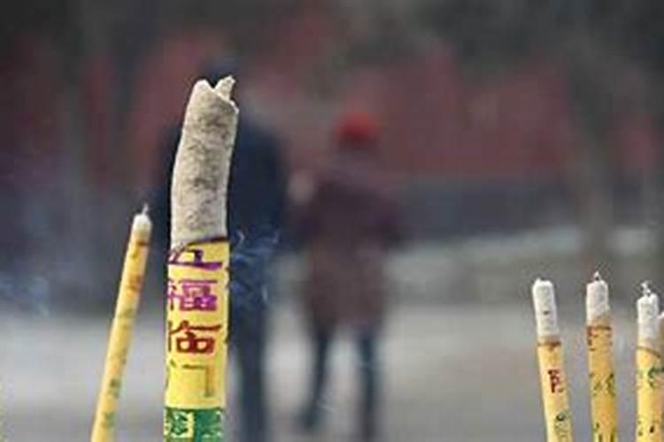 几乎每年清明节前都会梦见已去世十几年的奶奶。其它时候不会,附上详细...