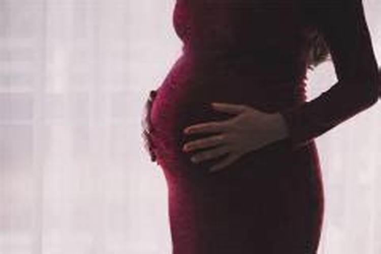 爱情保卫战恐婚女 她为什么不结婚