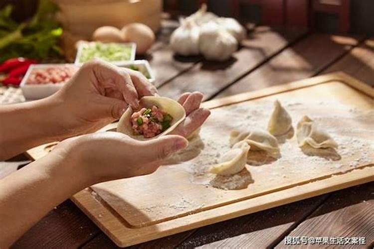属蛇的和什么属相最配和相克？