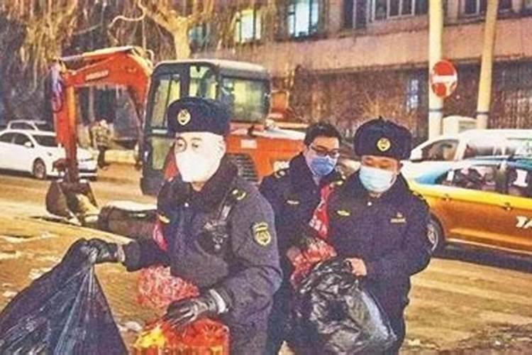 央媒评哈尔滨让清明节无纸可烧:不宜太激进,你觉得清明节该不该烧纸？