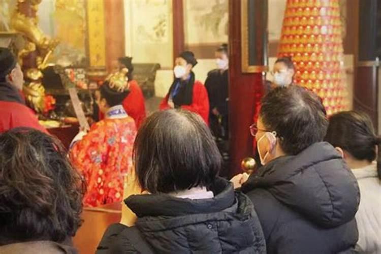 2023年属鸡人犯太岁怎么破怎么躲太岁