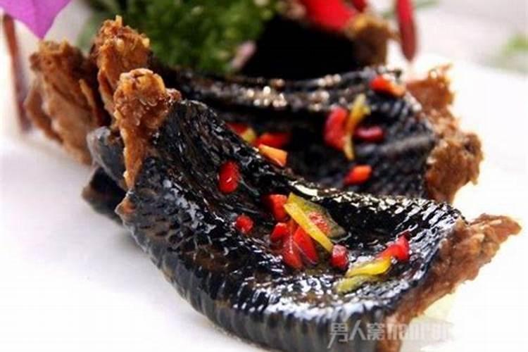 梦见蛇还有吃蛇肉的预兆