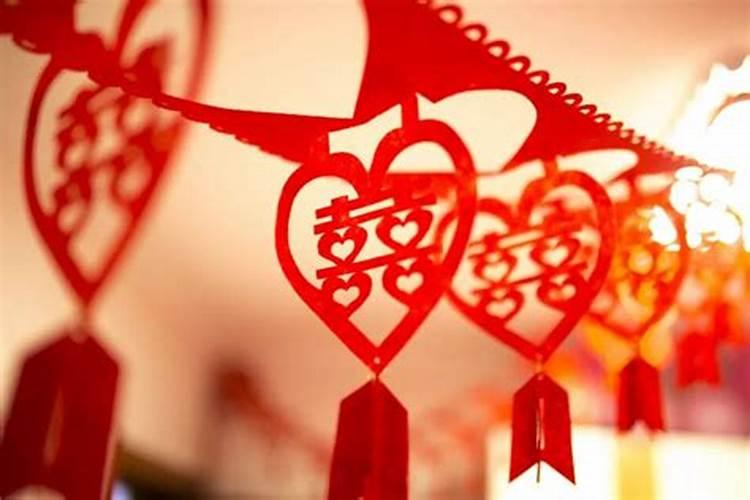 给女儿求姻缘最有效的方法 民间求姻缘土方法？