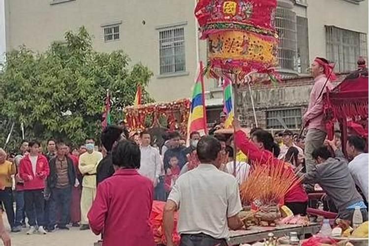广东一村公告落实生育补贴「每生 1 个小孩资助 9 万元」,如何看待这...