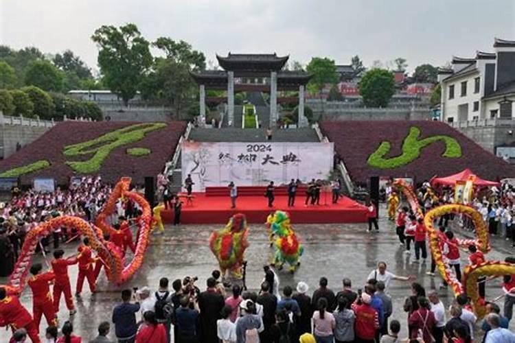 62年虎今年下半年运势